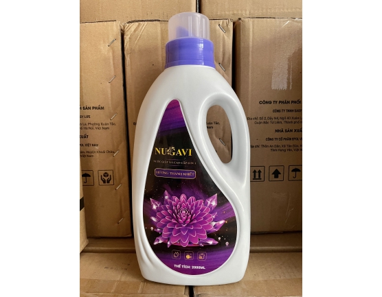 NUGAVI nước giặt xả cao cấp 6 in 1 hương Thanh Khiết 2000ml (tím)