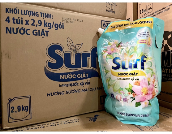 Nước giặt SURF hương sương mai dịu mát túi 2.9kg