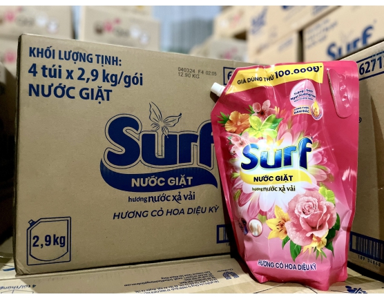 Nước giặt SURF hương cỏ hoa diệu kỳ túi 2.9kg